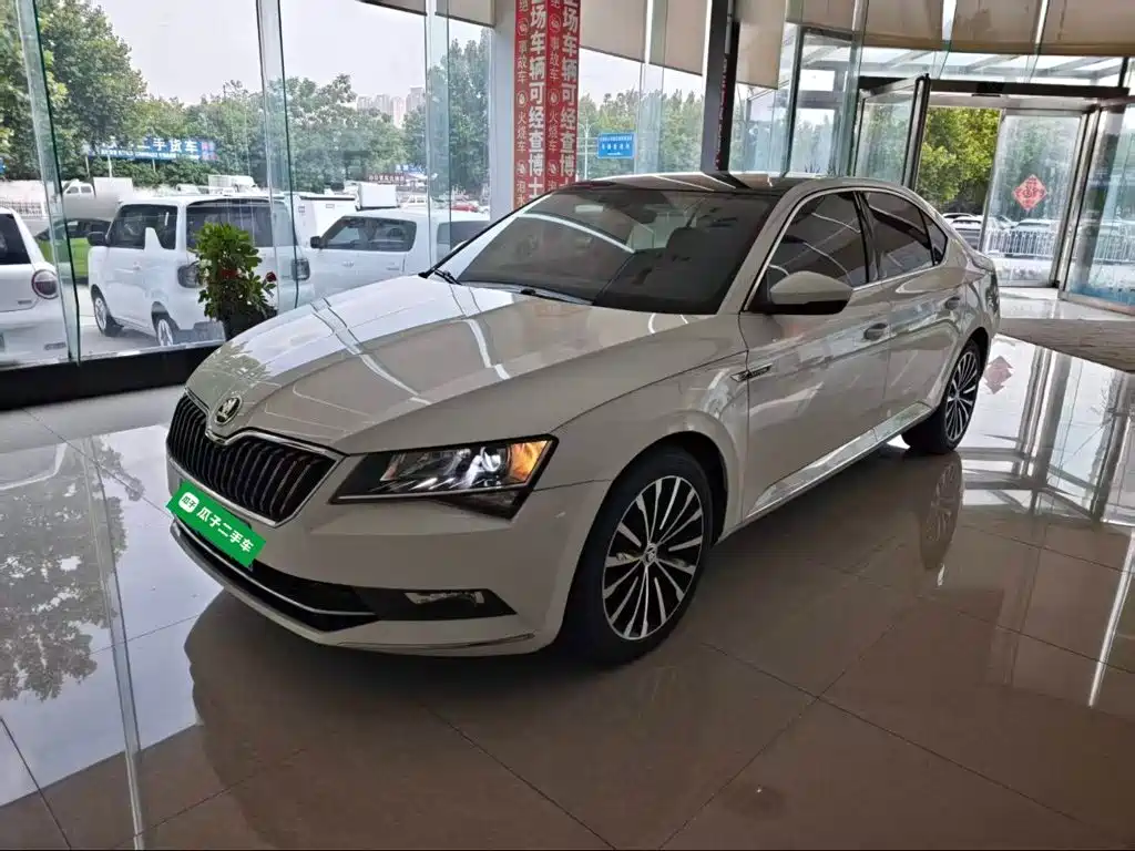 Skoda Superb