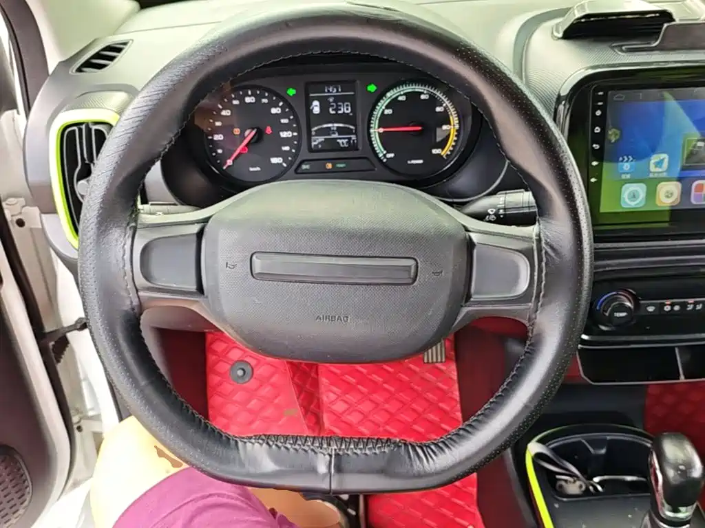 Roewe Clever — миниатюра 11