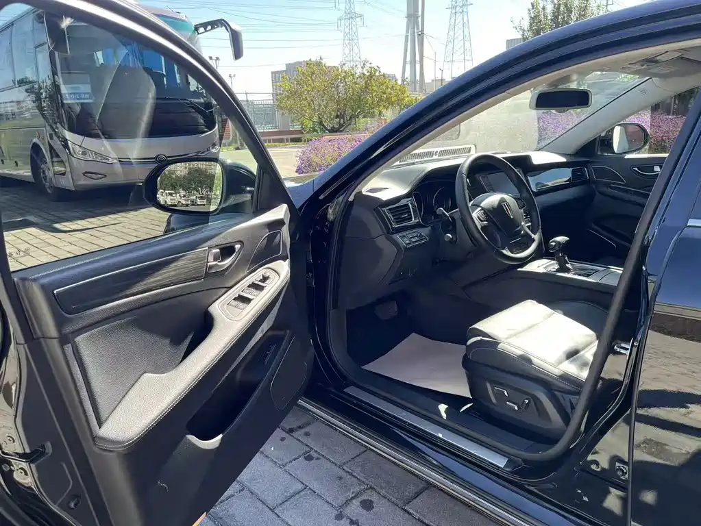 Hongqi Hongqi H7 — миниатюра 13