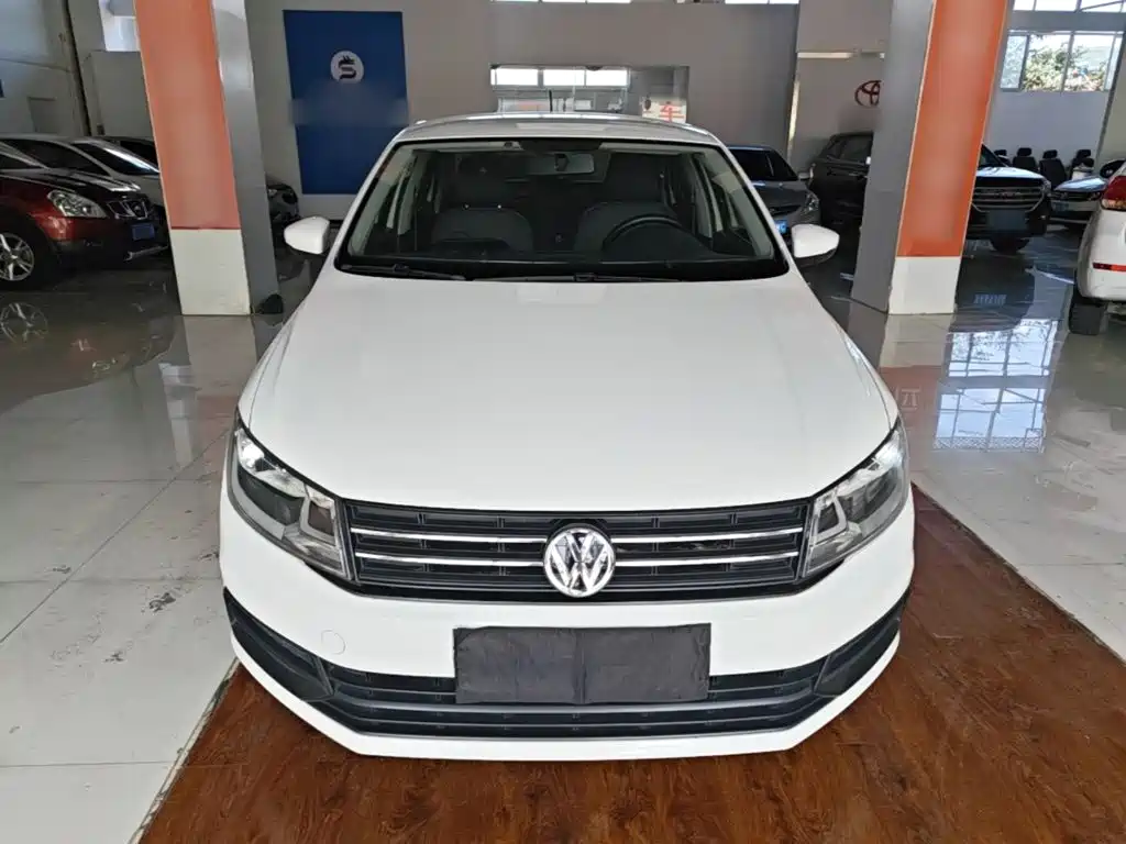 Volkswagen Santana — миниатюра 3