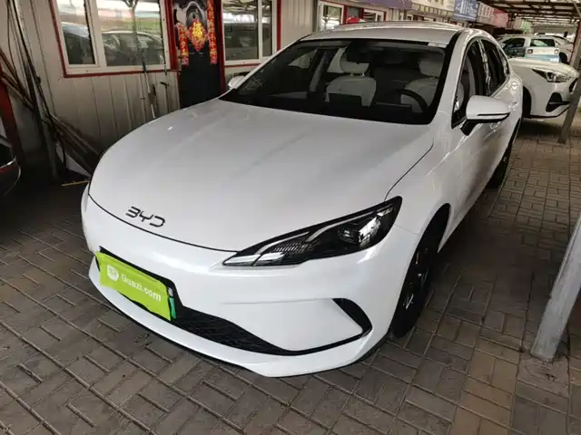 2025 BYD Sea Lion