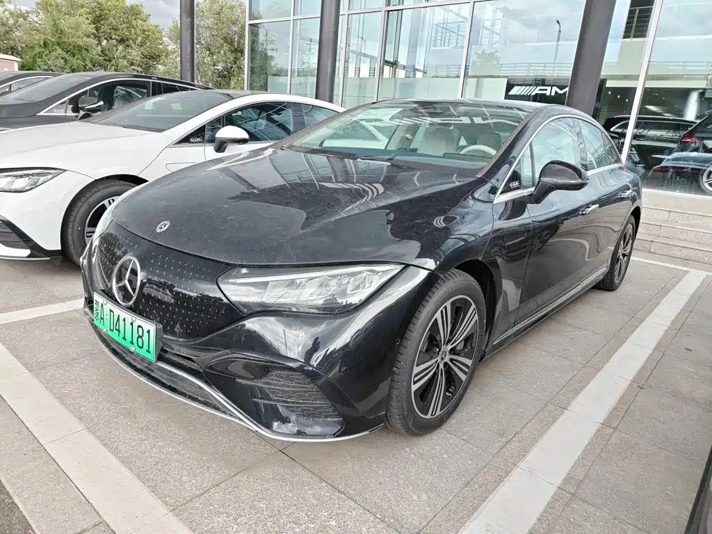 Mercedes-Benz EQE 2025 Черный из Китая, фото 2