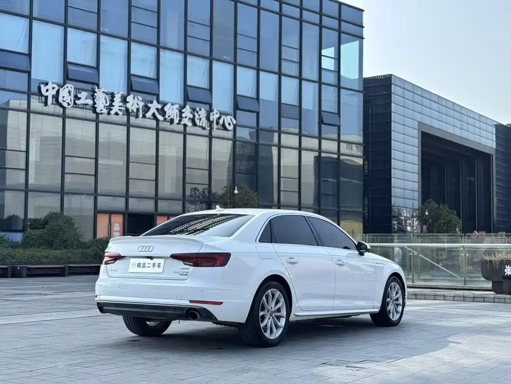 Audi A4L — миниатюра 9