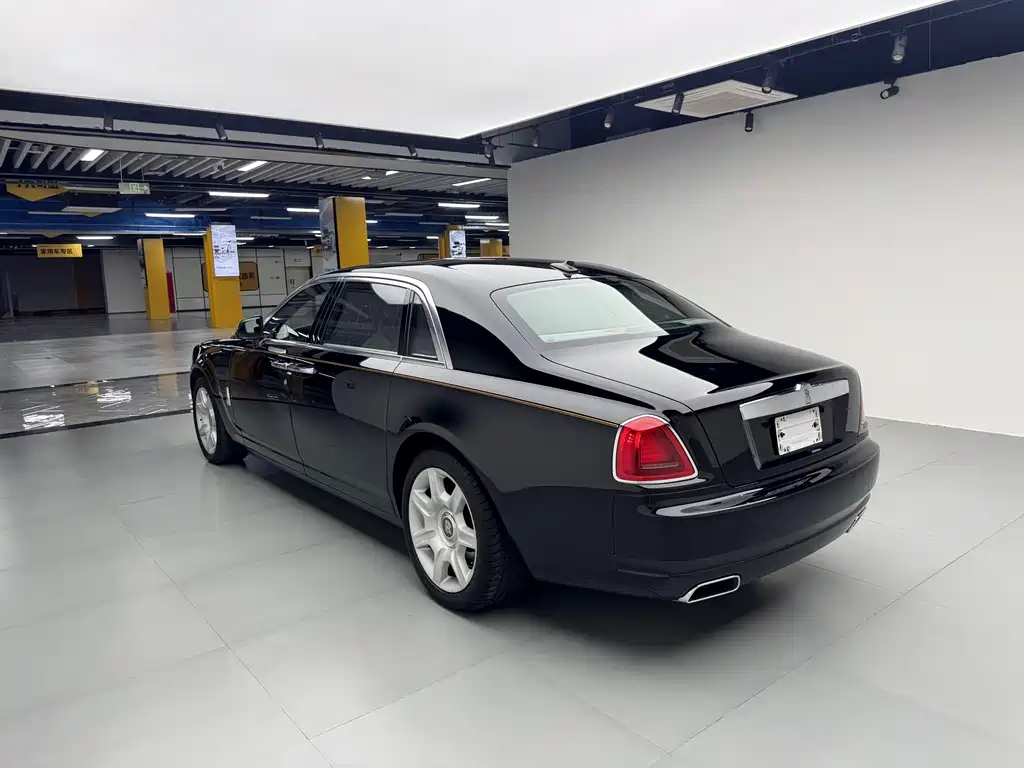 Rolls-Royce Ghost — миниатюра 15