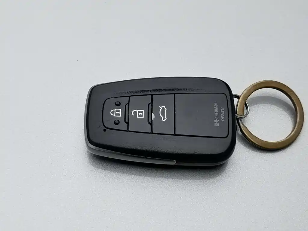 Toyota Avalon — миниатюра 19