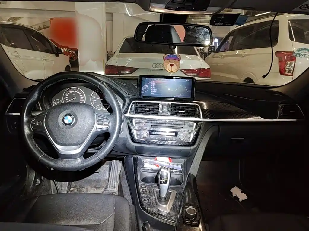 BMW 3 Series — миниатюра 10