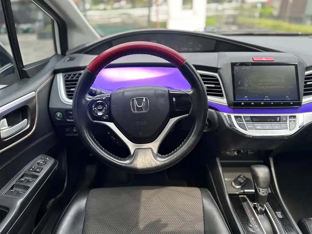 Honda Jade — миниатюра 8