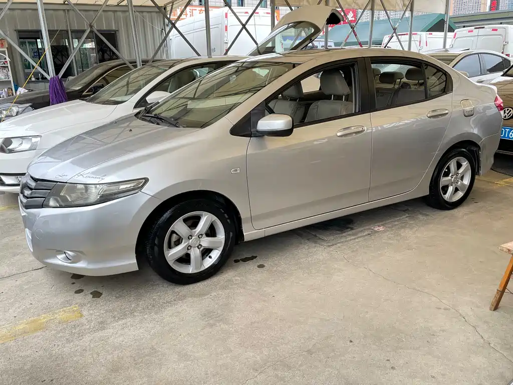 Honda City Classic — миниатюра 6