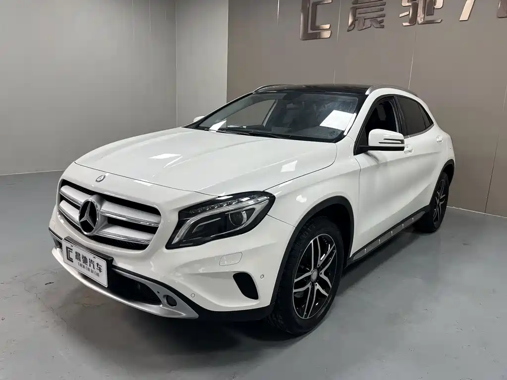 Mercedes-Benz GLA