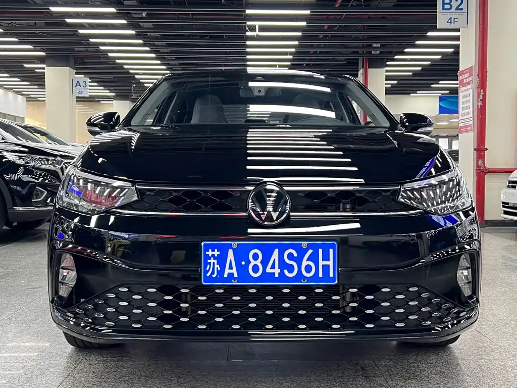 Volkswagen Lavida — миниатюра 3