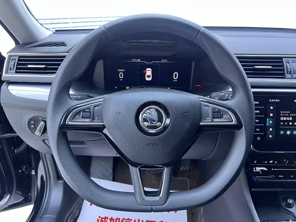 Skoda Superb — миниатюра 10