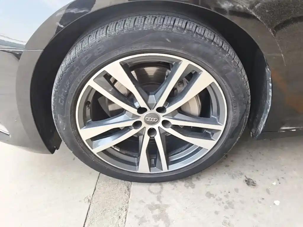 Audi A6L — миниатюра 23