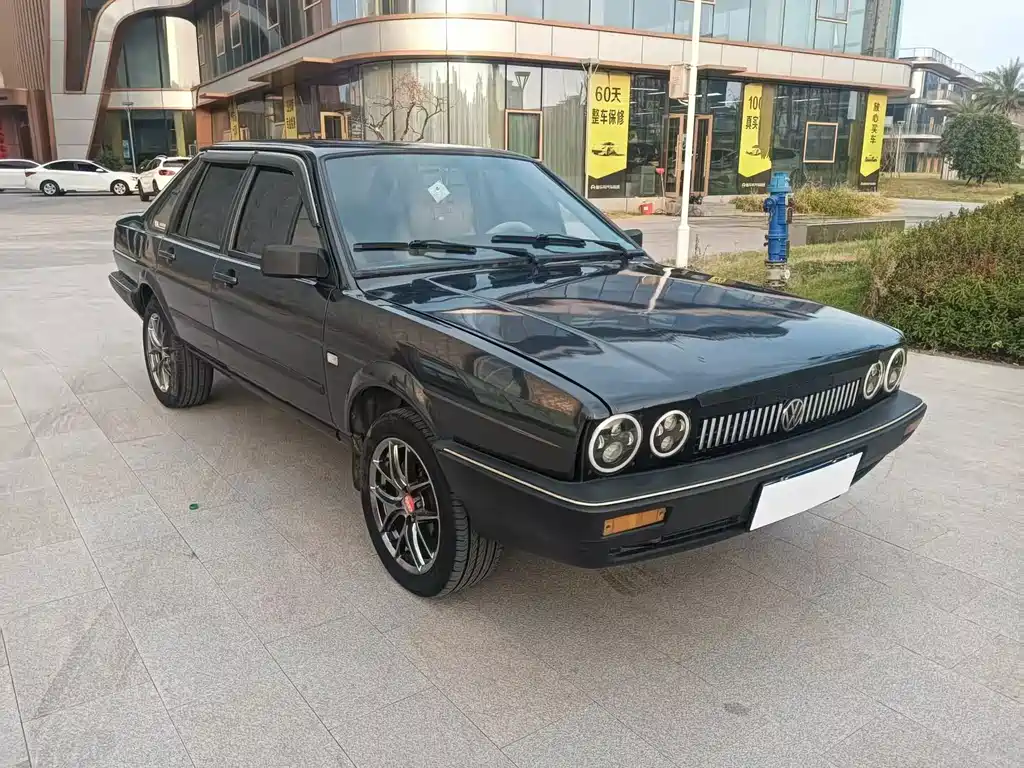 Volkswagen Santana Classic — миниатюра 3