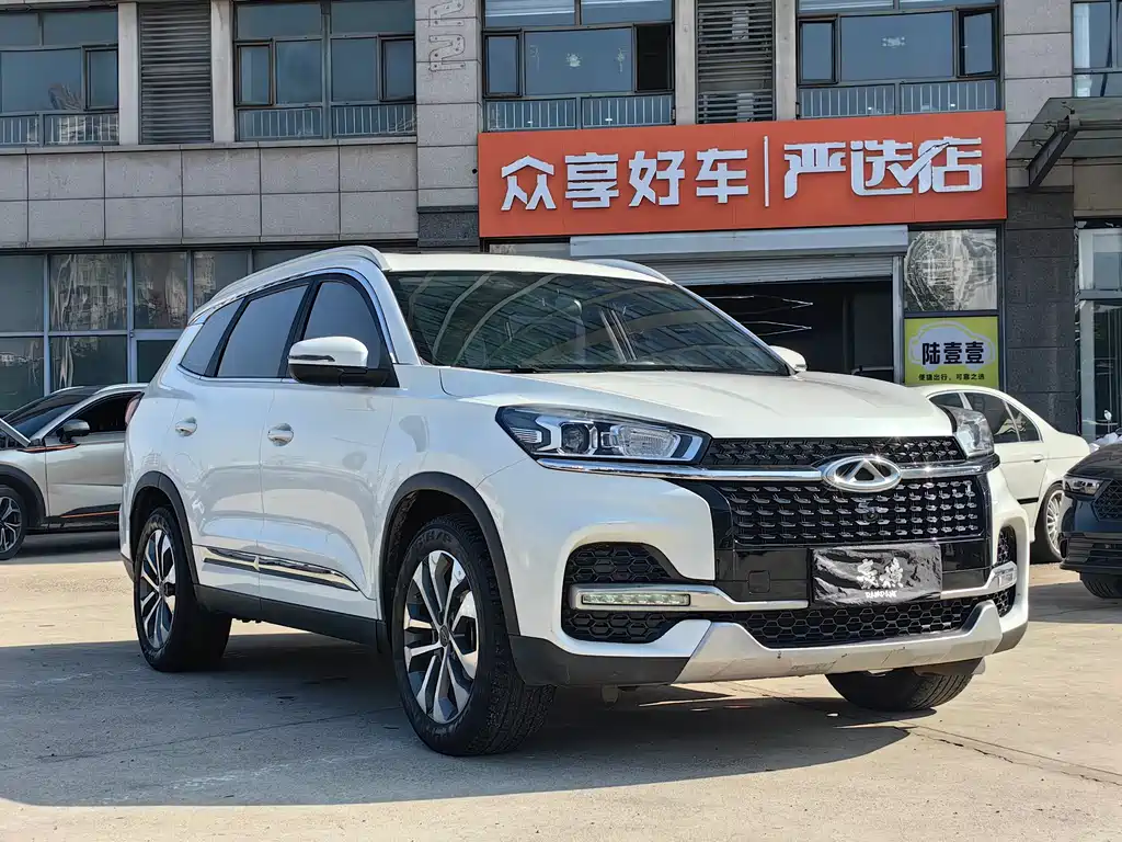 CHERY TIGGO 8