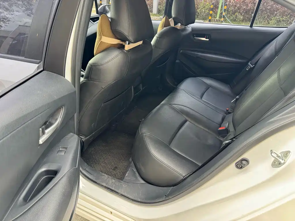 Toyota Corolla — миниатюра 8