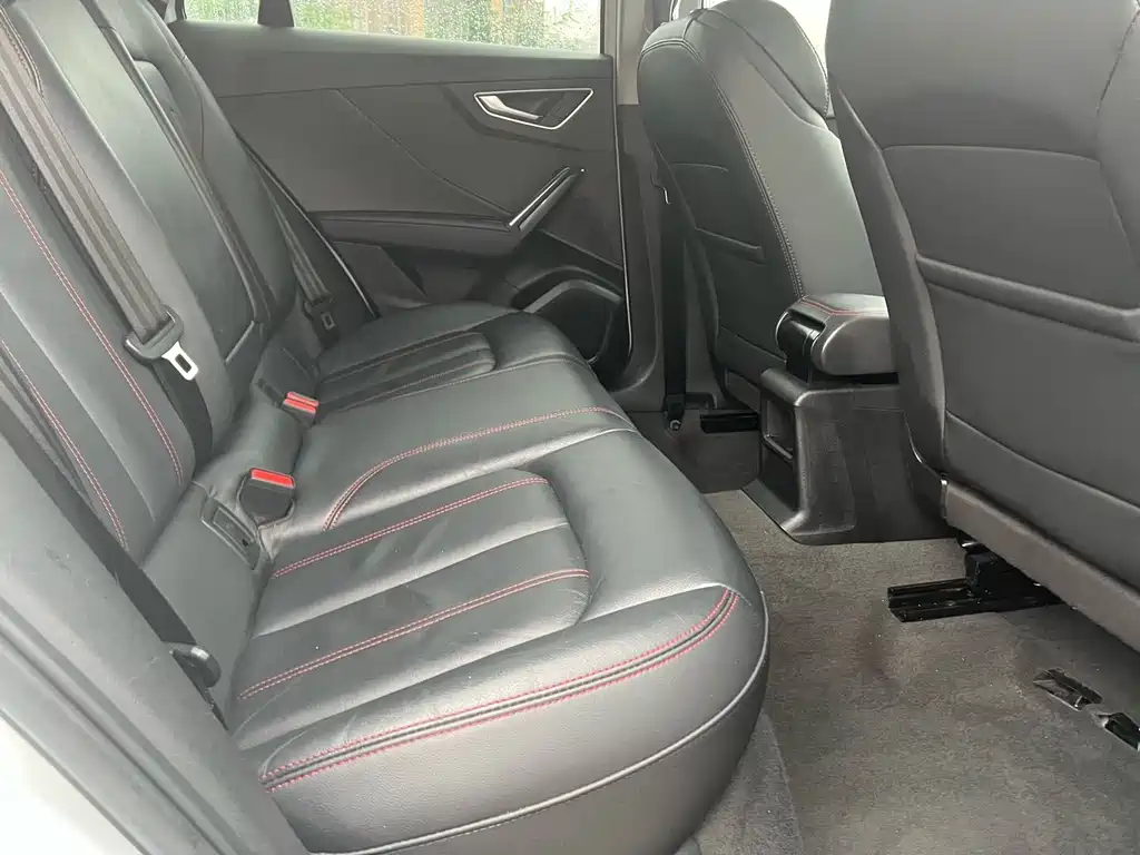 Audi Q2L — миниатюра 19