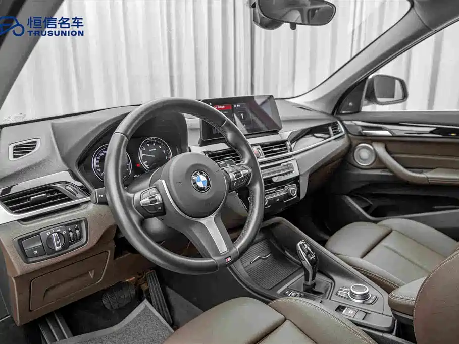 BMW X1 — миниатюра 12