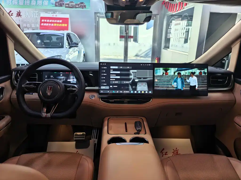 Hongqi Hongqi HQ9 PHEV — миниатюра 11