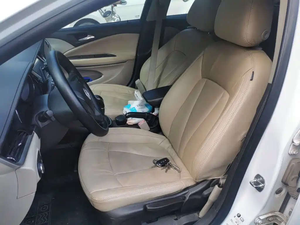 Buick Verano — миниатюра 16