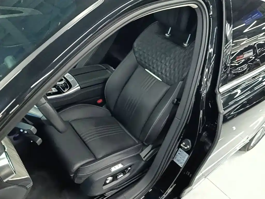 Hongqi Hongqi H9 — миниатюра 15