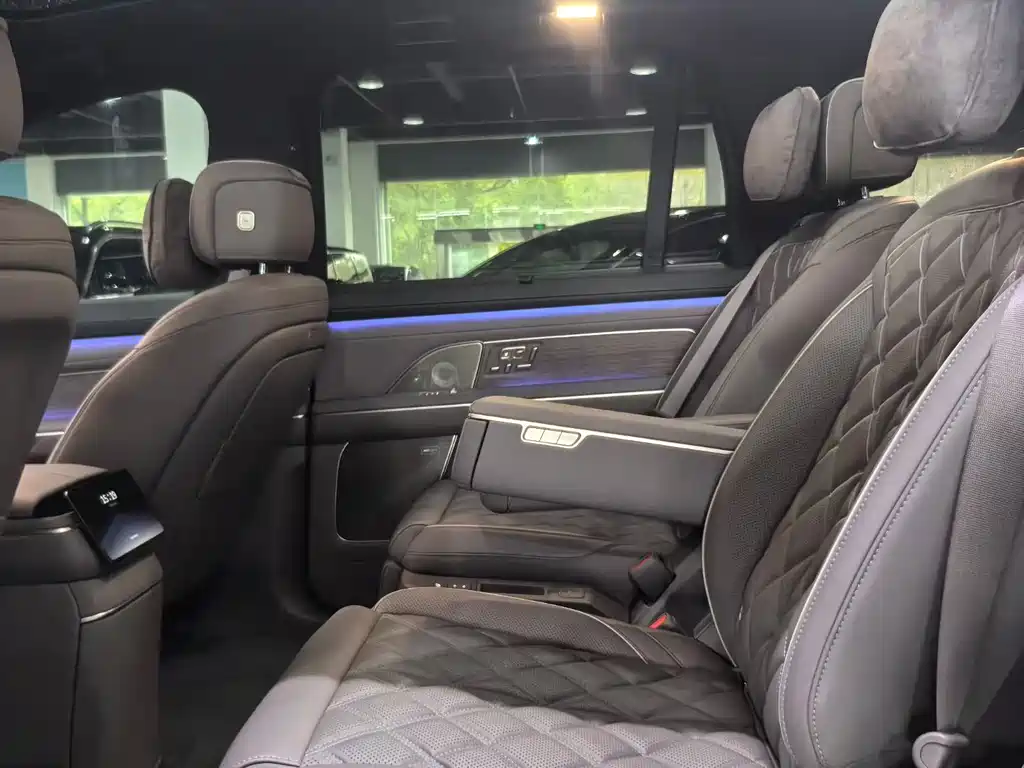 NIO ES8 2026 мест Executive Luxury