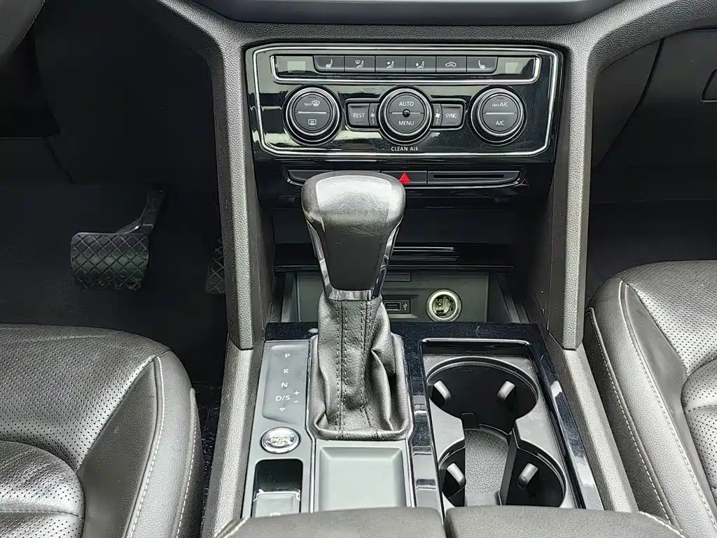 Volkswagen Teramont — миниатюра 13