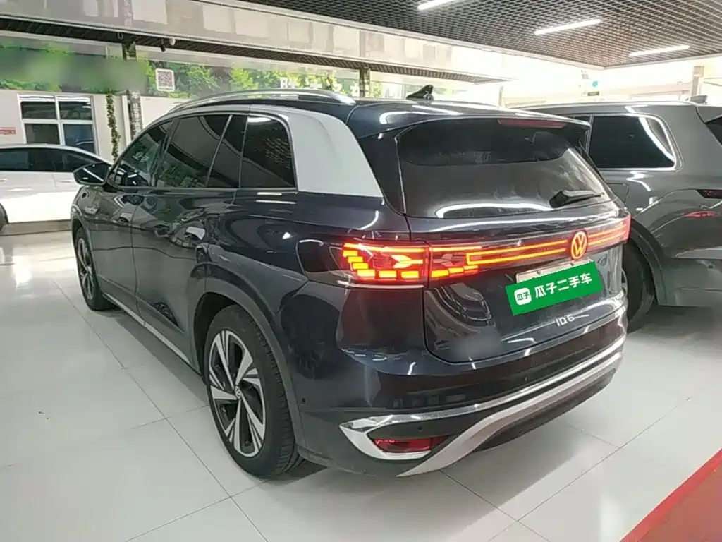 Volkswagen ID.6 Crozz — миниатюра 5