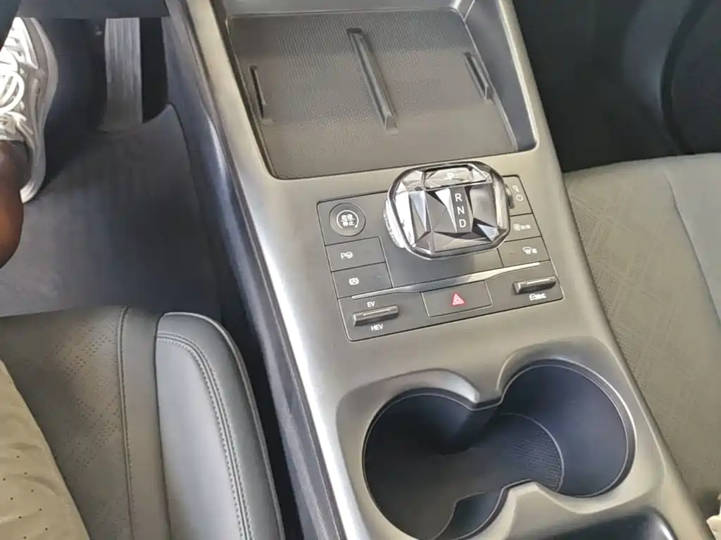 BYD Qin PLUS — миниатюра 14