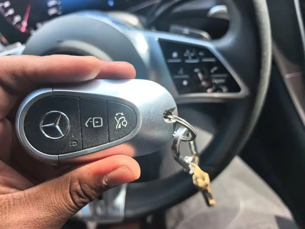 Mercedes-Benz GLC — миниатюра 12