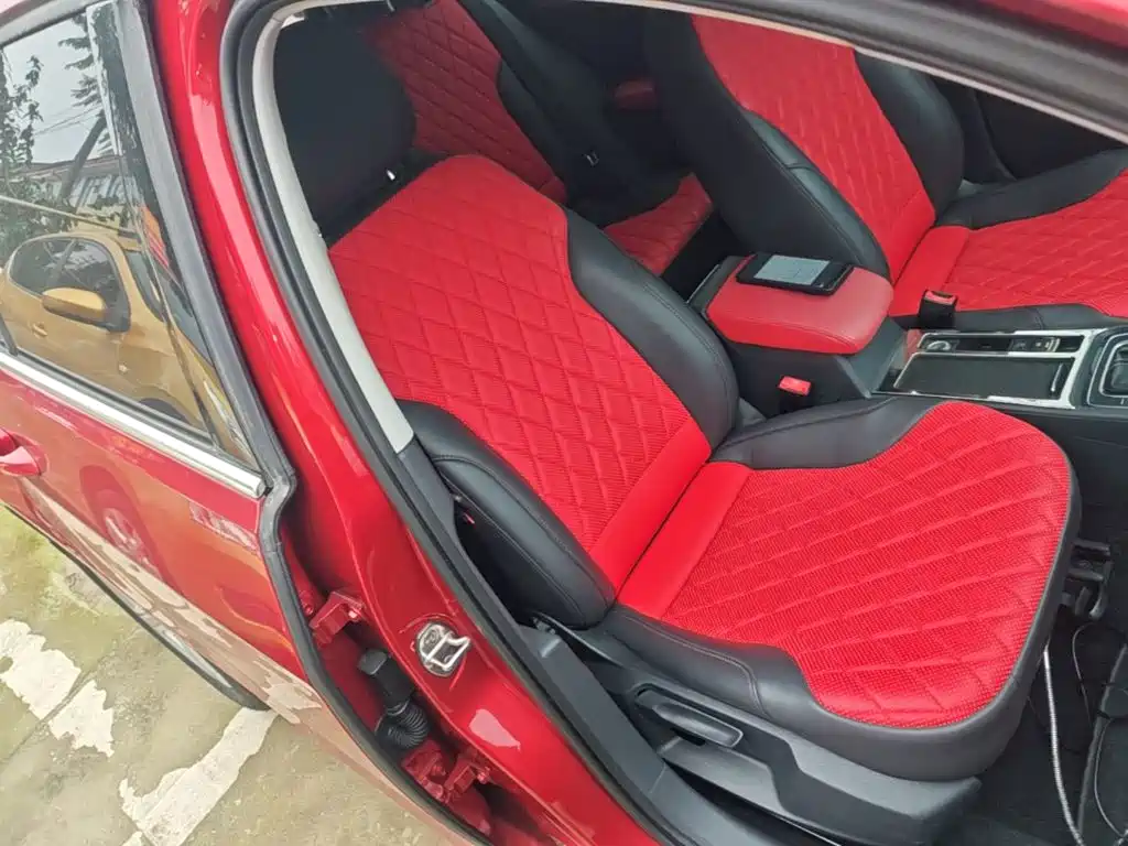 Volkswagen Golf — миниатюра 25
