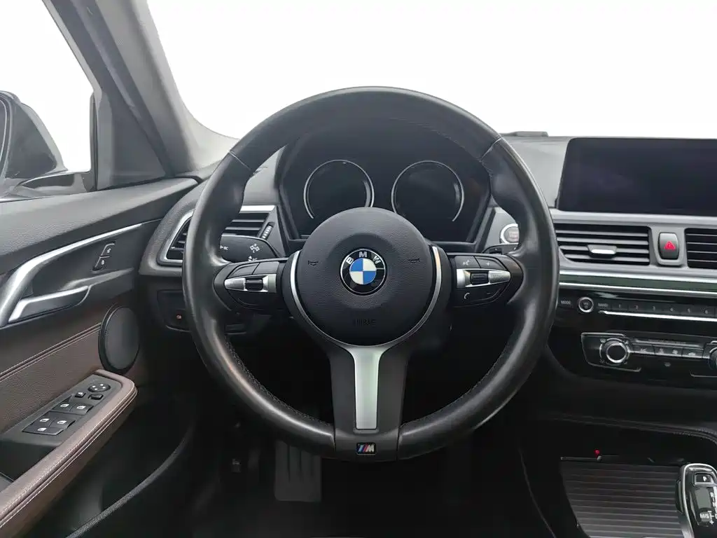 BMW 1 Series — миниатюра 11