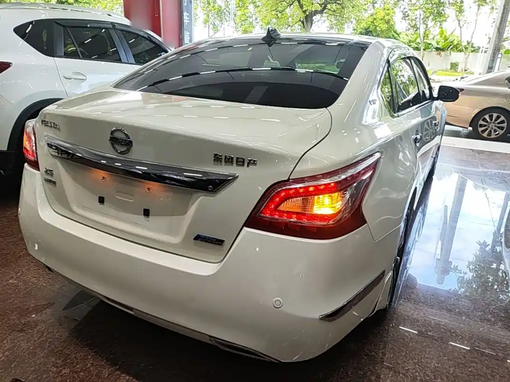 Nissan Teana — миниатюра 7