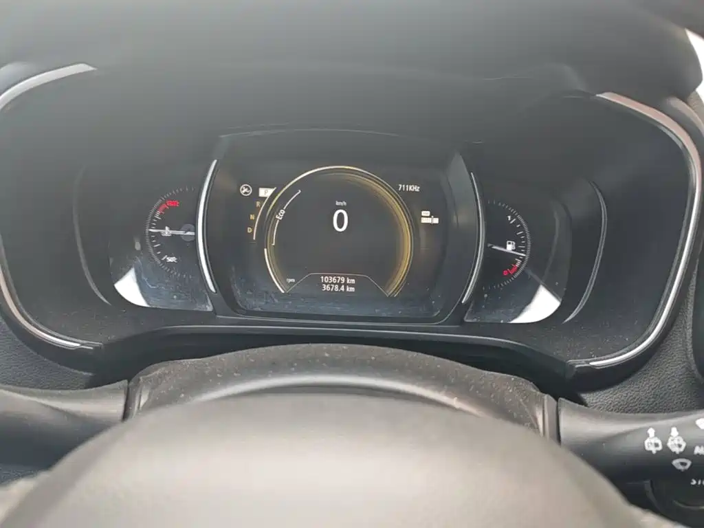 Renault Koleos — миниатюра 12
