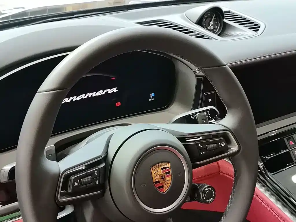 Porsche Panamera — миниатюра 13