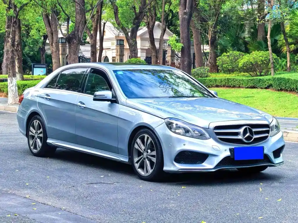Mercedes-Benz E-Class — миниатюра 3
