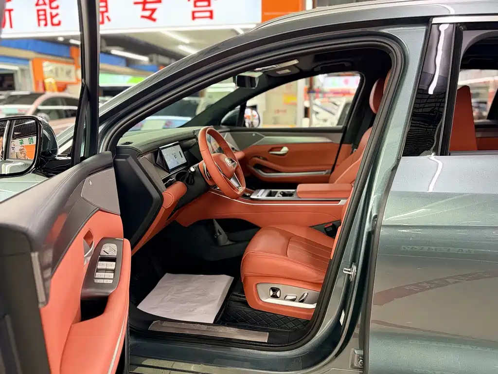 BYD Tang L — миниатюра 7