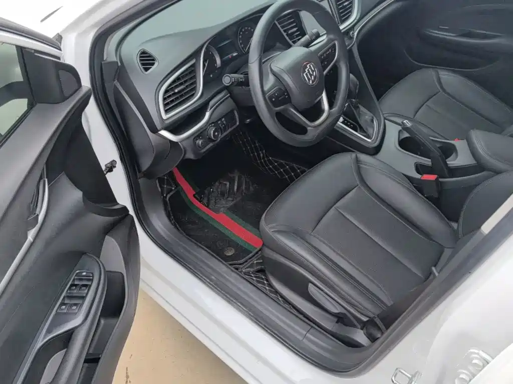 Buick Excelle — миниатюра 16