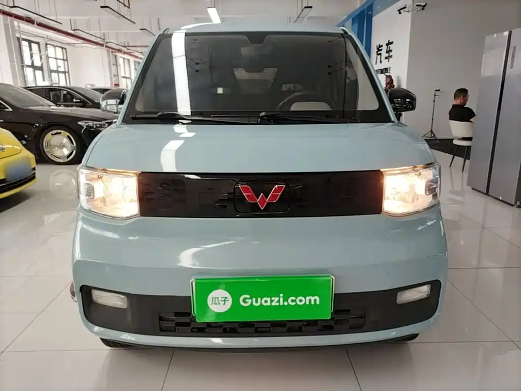 Wuling MINIEV — миниатюра 3