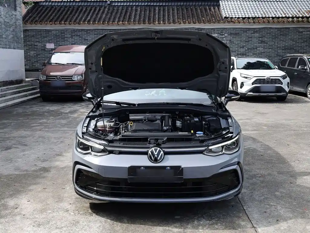 Volkswagen Golf — миниатюра 10