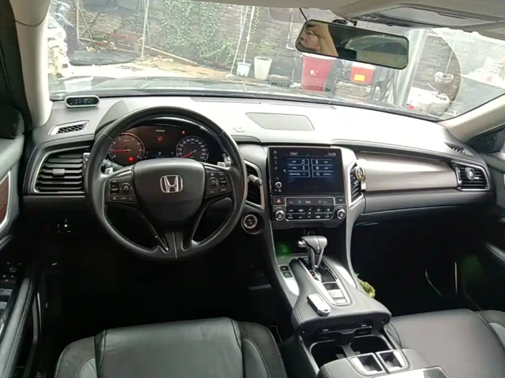 Honda Avancier — миниатюра 10