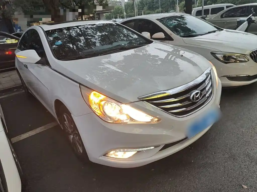 Hyundai Sonata — миниатюра 4