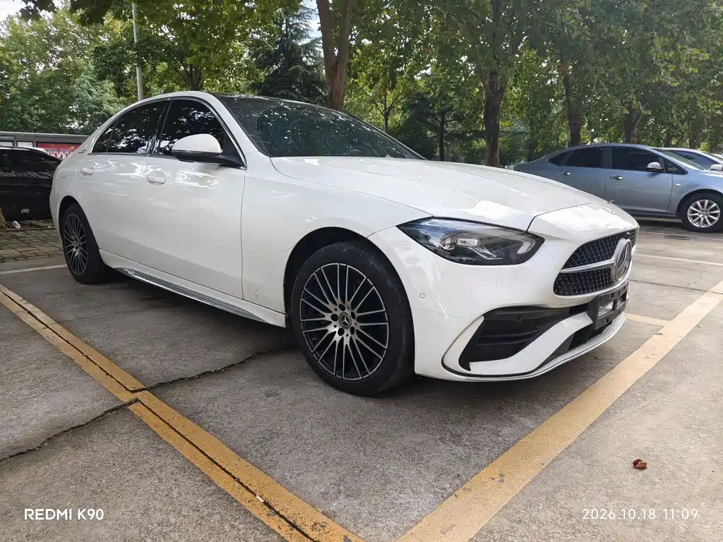 Mercedes-Benz C-Class — миниатюра 2
