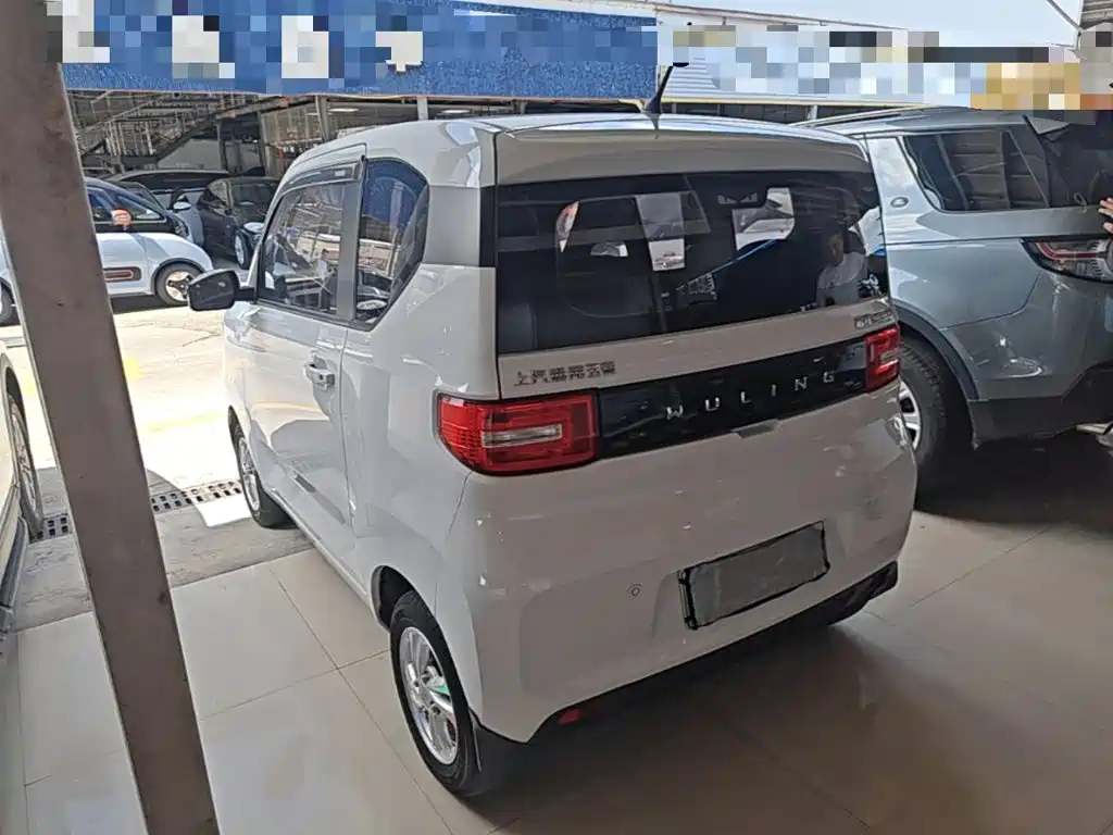 Wuling MINIEV — миниатюра 5