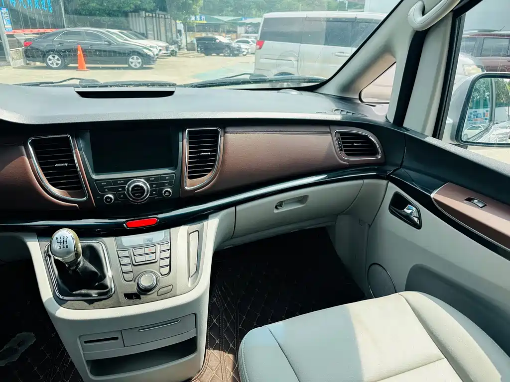 JAC Refine M5 — миниатюра 10