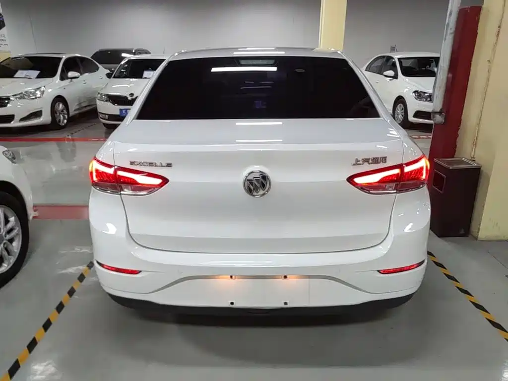 Buick Excelle — миниатюра 6