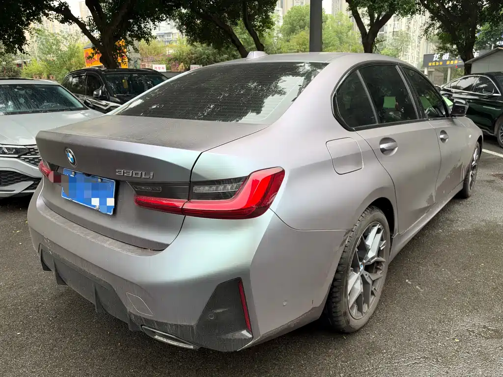 BMW 3 Series — миниатюра 4