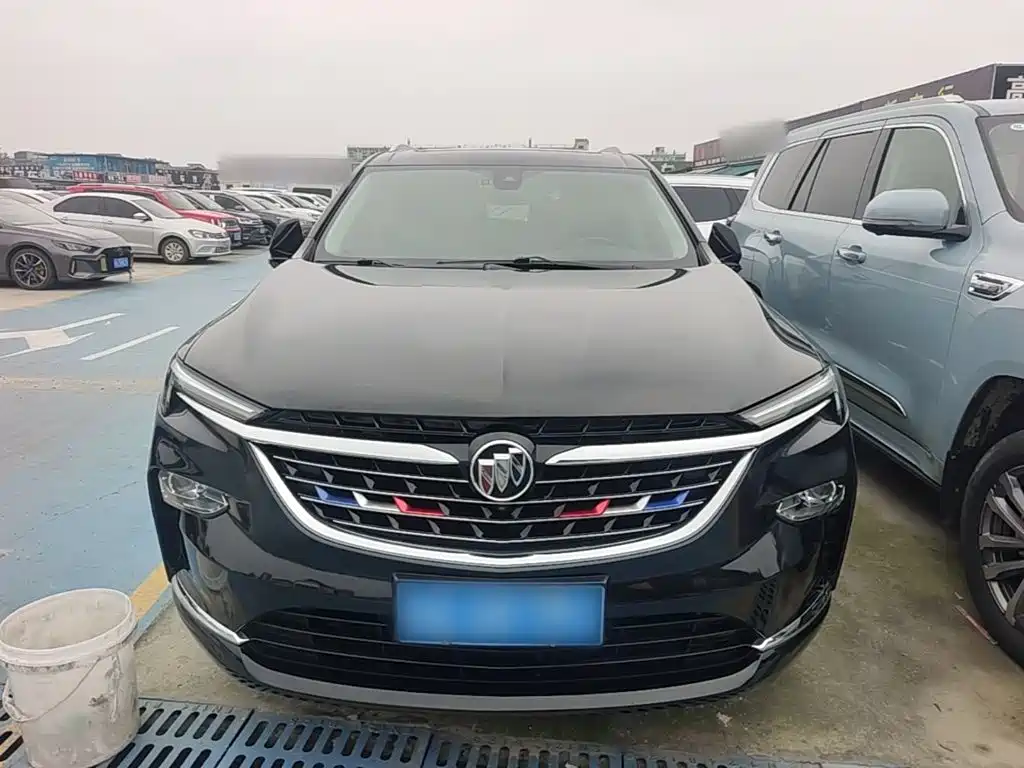 Buick Enclave — миниатюра 3