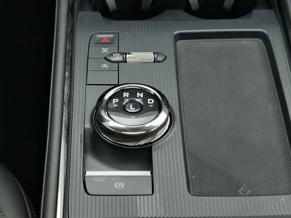 Ford Mondeo — миниатюра 13