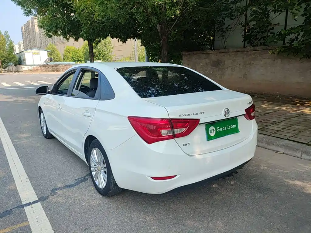 Buick Excelle — миниатюра 5