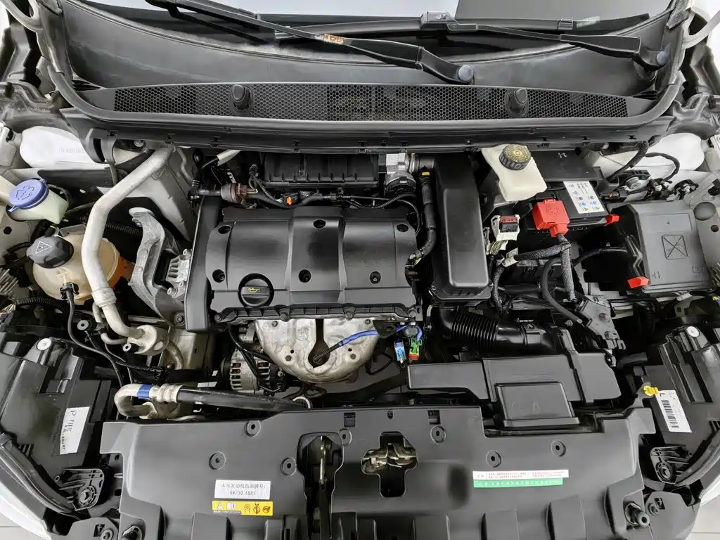 Peugeot 308 — миниатюра 6